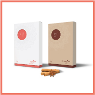 Packaging in living coral colour